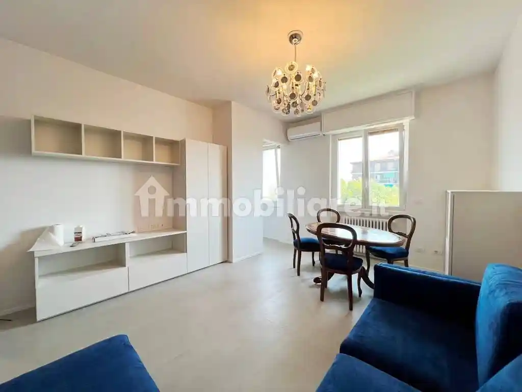 Bilocale via dei Ciclamini 41, Primaticcio, Milano - foto 2