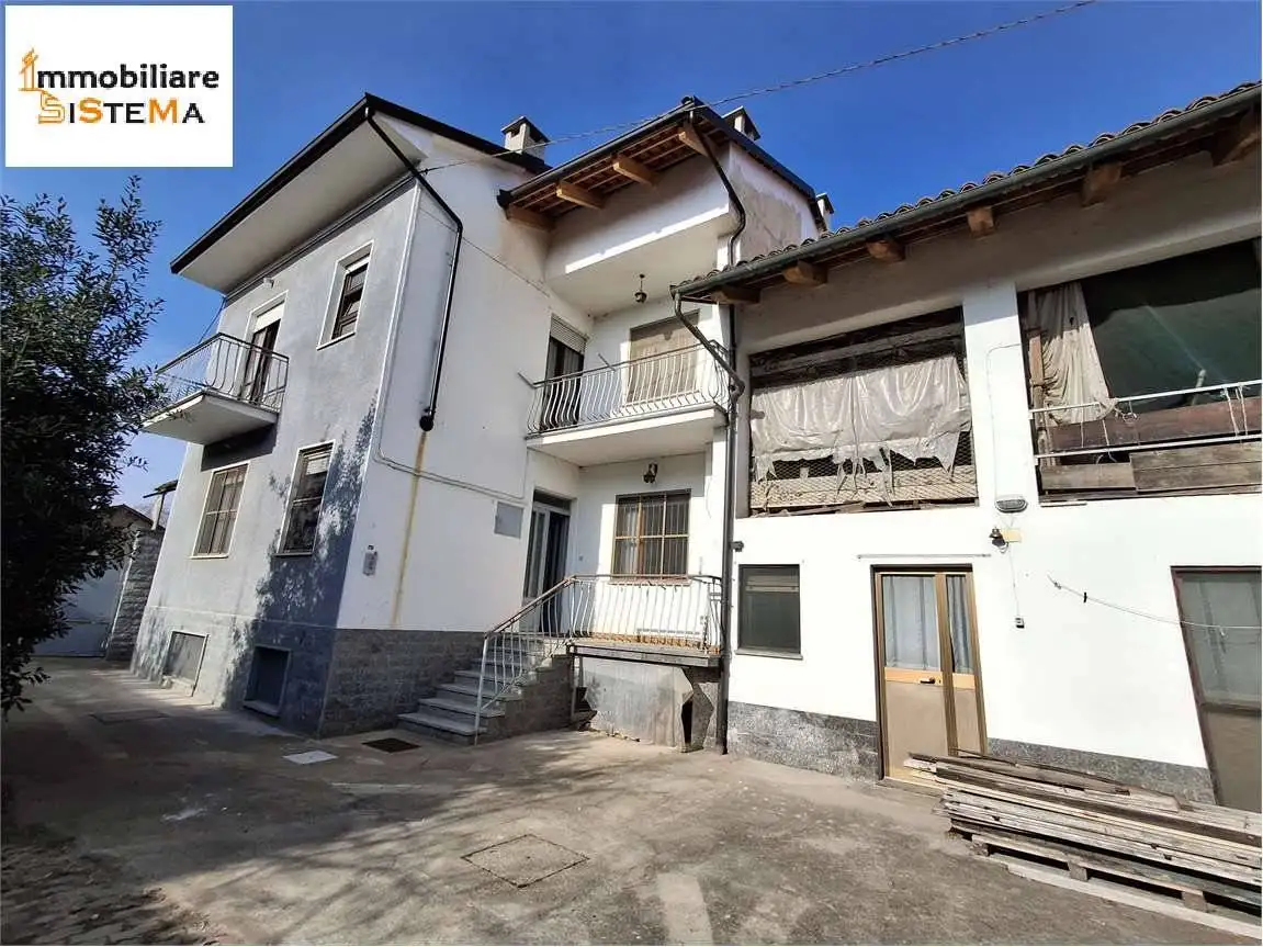 Casa indipendente in vendita a Santena