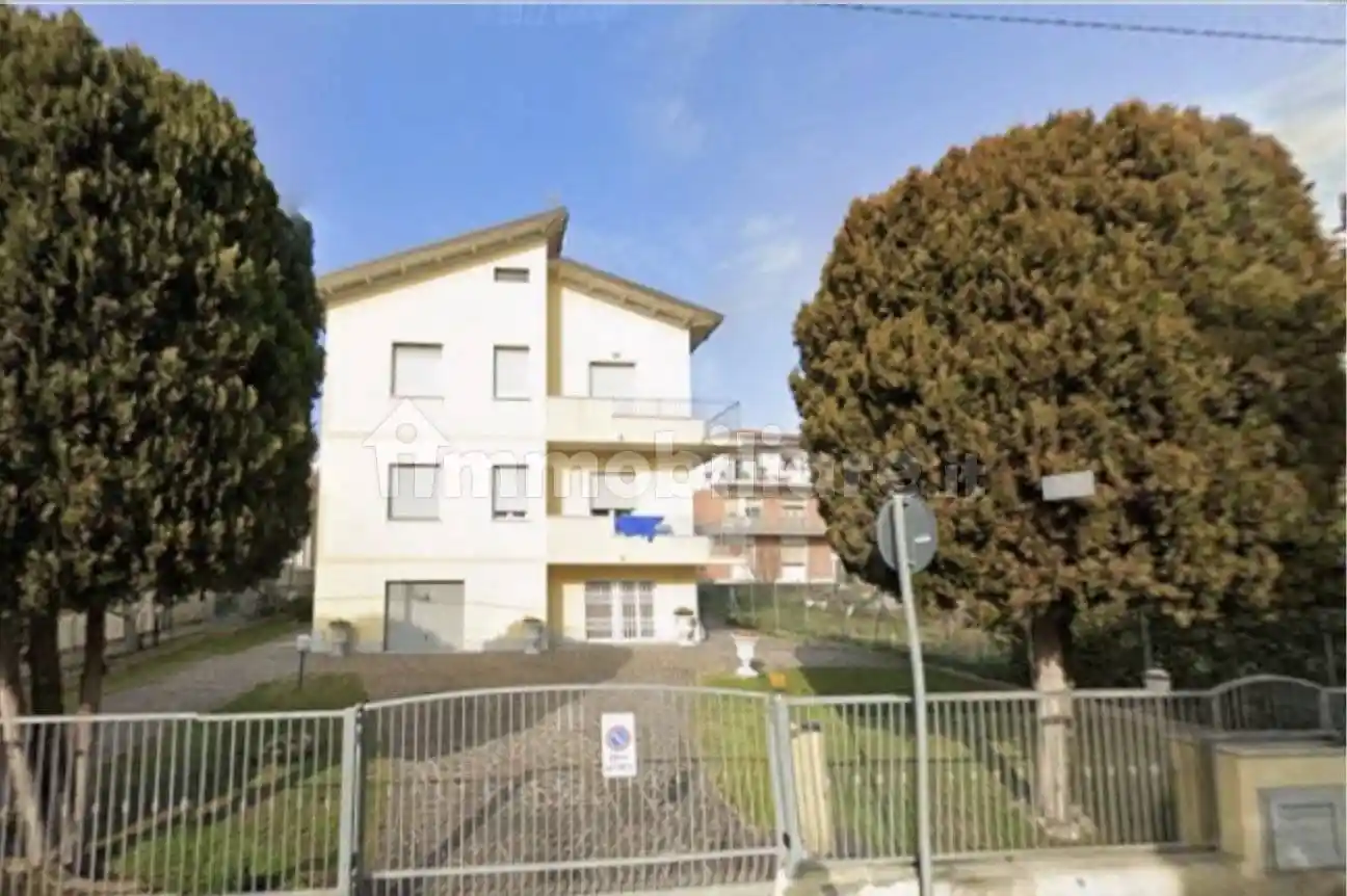 Appartamento via Giuseppe Lipparini 23, Lagomaggio, Rimini - foto 2