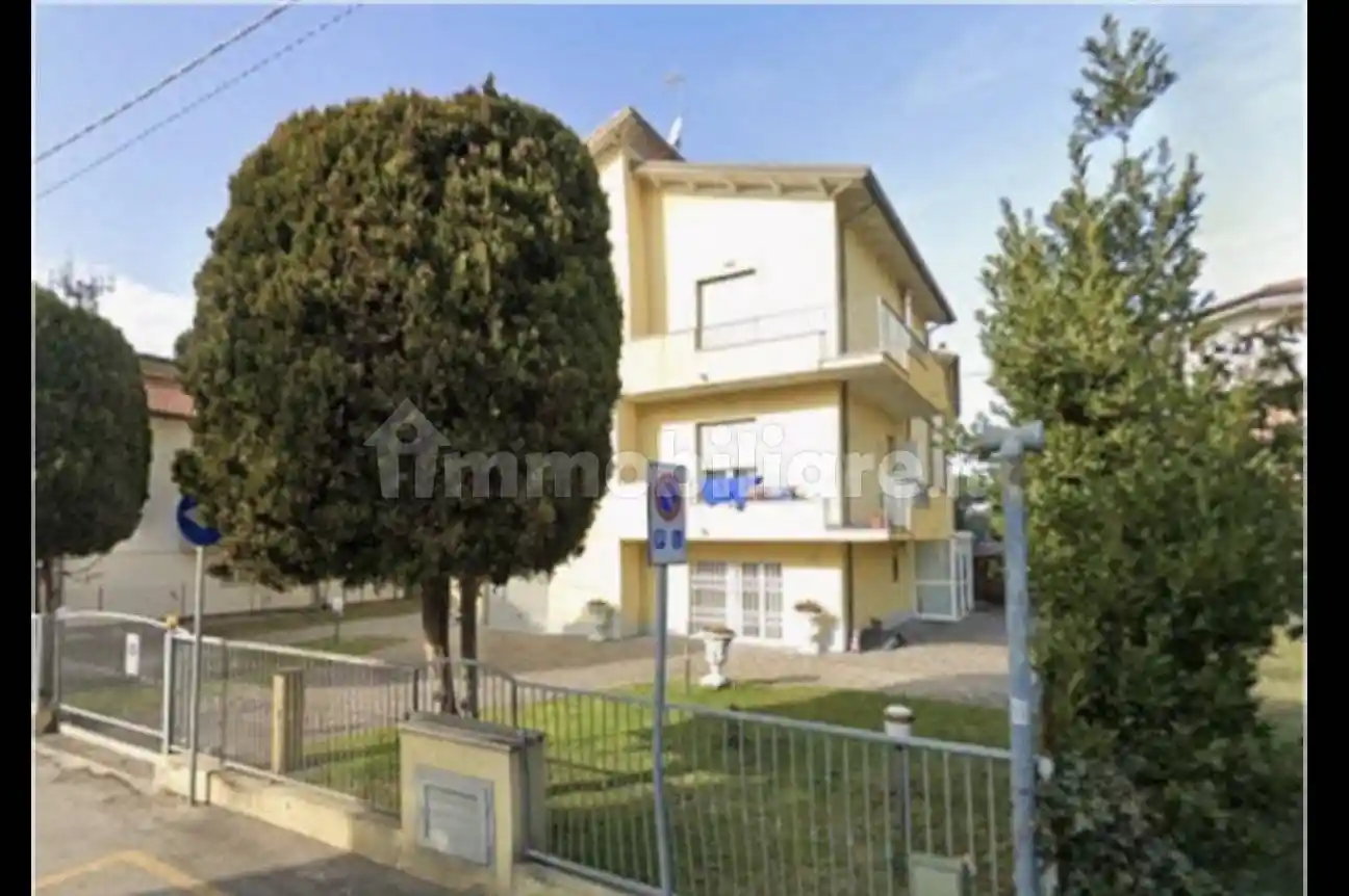 Appartamento via Giuseppe Lipparini 23, Lagomaggio, Rimini - foto 4