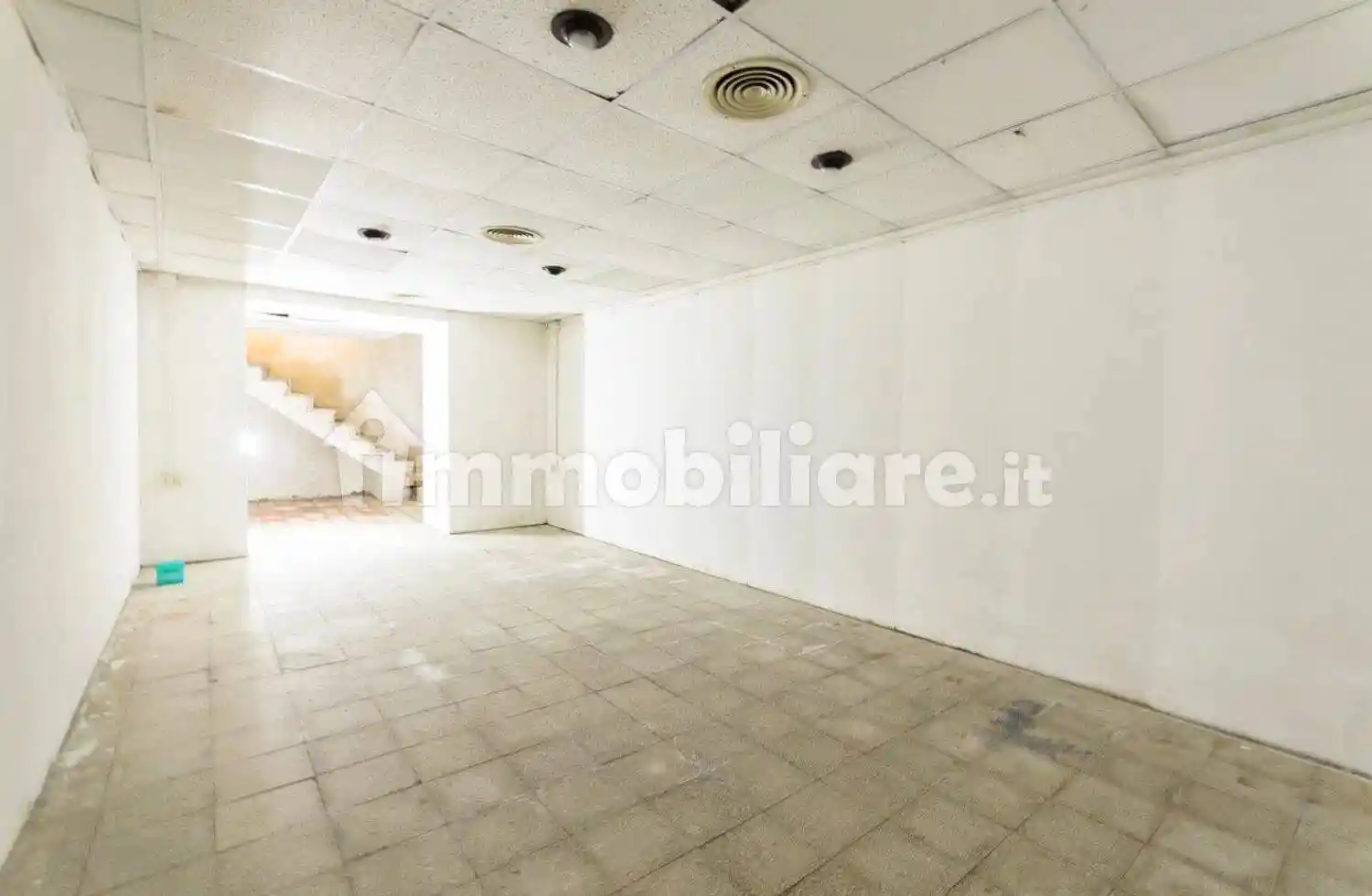 Monolocale piazza Mercato No Number, Centro Storico, Foggia - foto 5