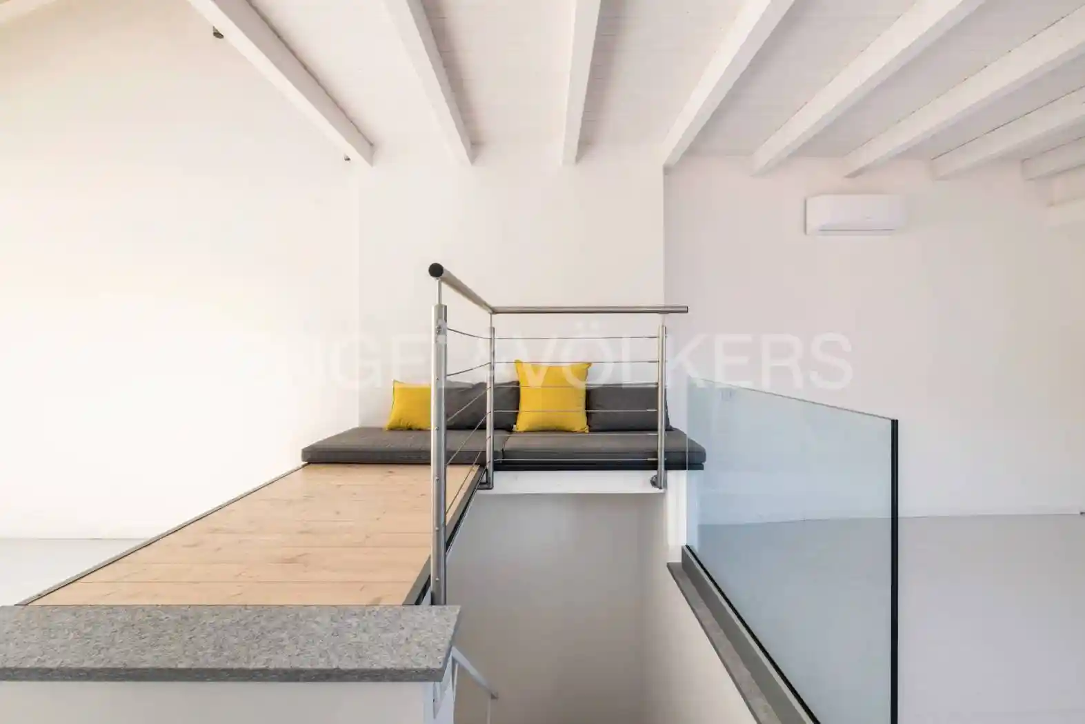 Villa a schiera via Guglielmo Marconi 7, Maccagno, Maccagno con Pino e Veddasca - foto 4
