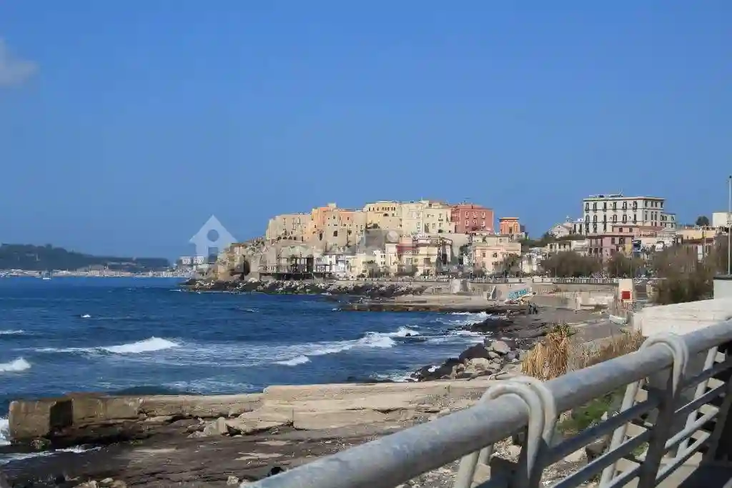 Trilocale via Savino Vitagliano 32, Lungomare, Pozzuoli - foto 4