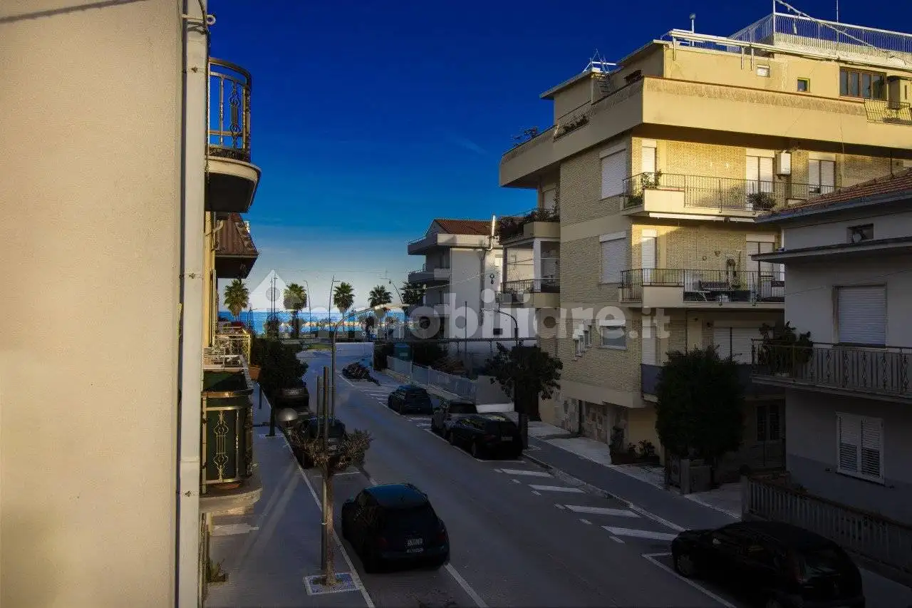 Villa in vendita a Alba Adriatica