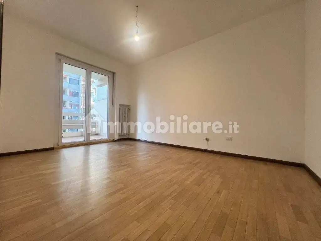 Bilocale ottimo stato, secondo piano, Gries - San Quirino, Bolzano - foto 3