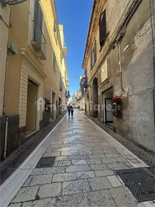 Terratetto plurifamiliare Vico Soriano 5, Centro, Città Sant'Angelo - foto 4