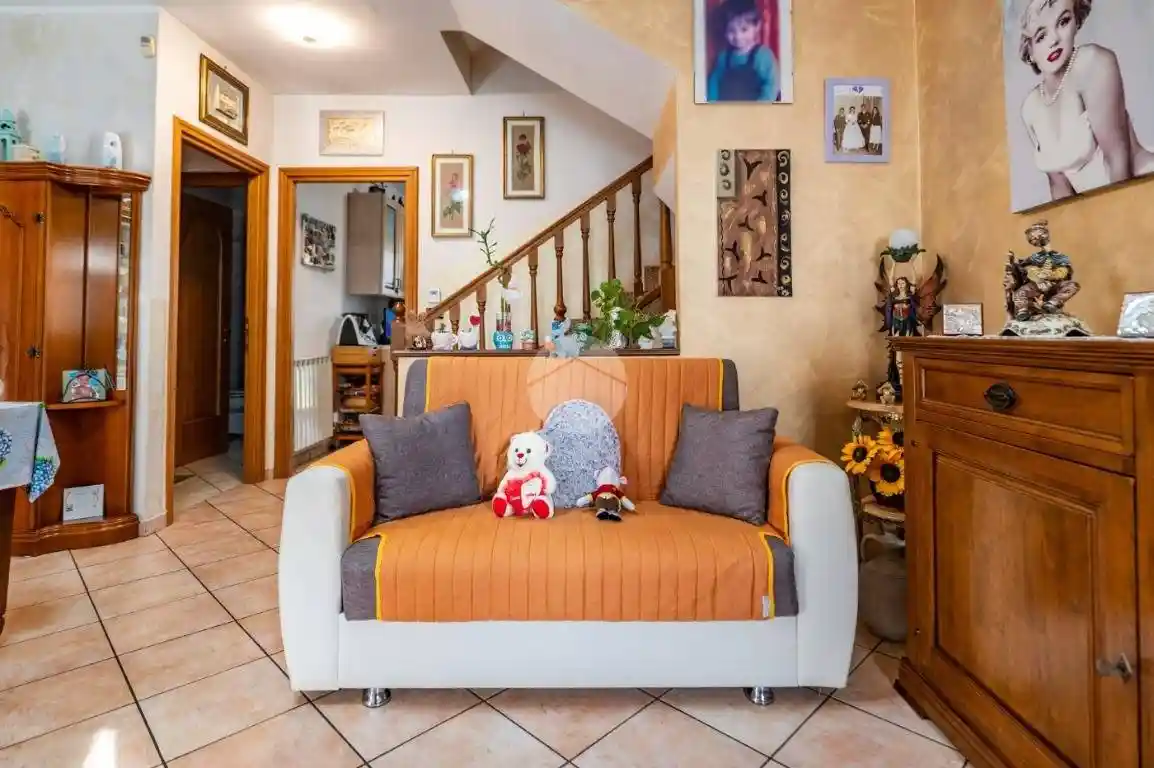 Villa bifamiliare via C. A. dalla Chiesa 1, Centro, Volvera - foto 5