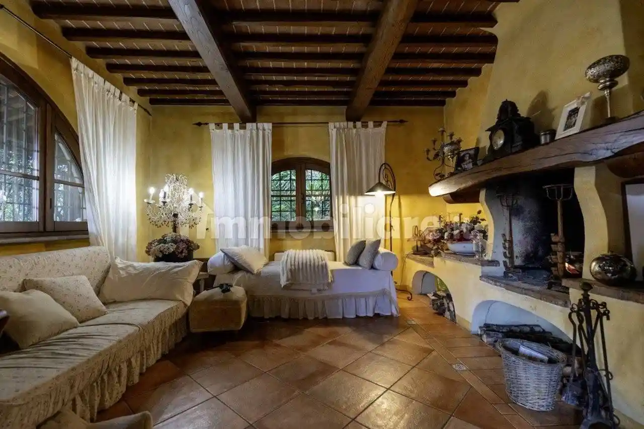 Rustico - Casale in vendita a Massarosa