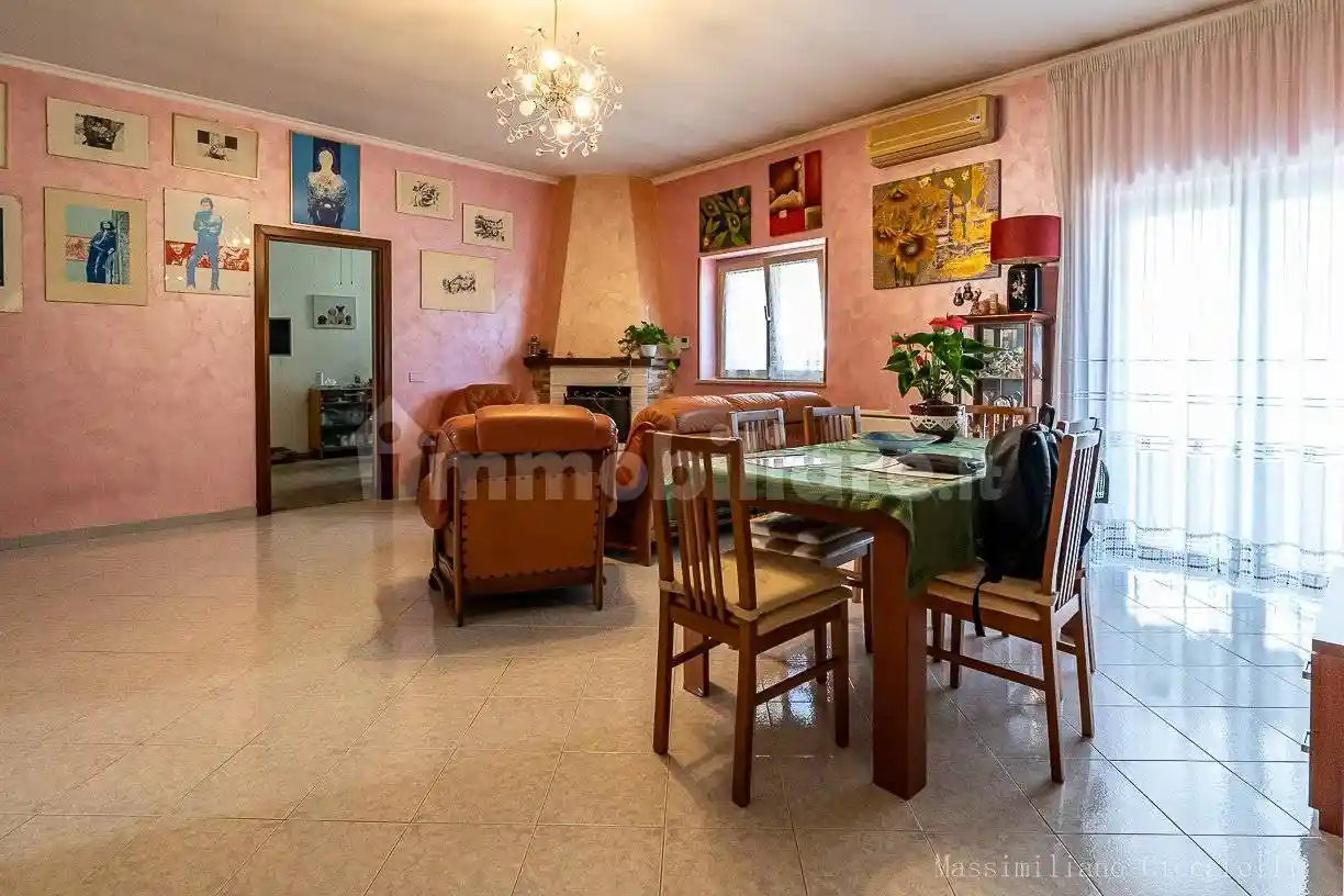 Villa unifamiliare via Genzano di Roma, Pescarella - Montagnano di Ardea, Ardea - foto 2