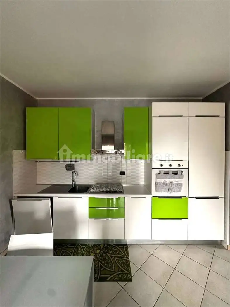 Trilocale ottimo stato, Centro, Bellinzago Novarese - foto 5