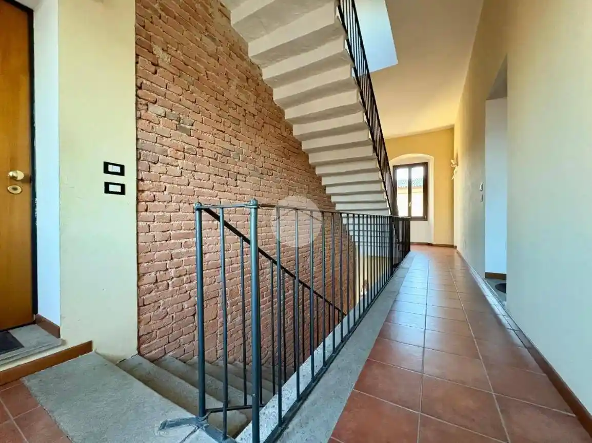 Bilocale via E. Panni 14, Centro, Castelverde - foto 2