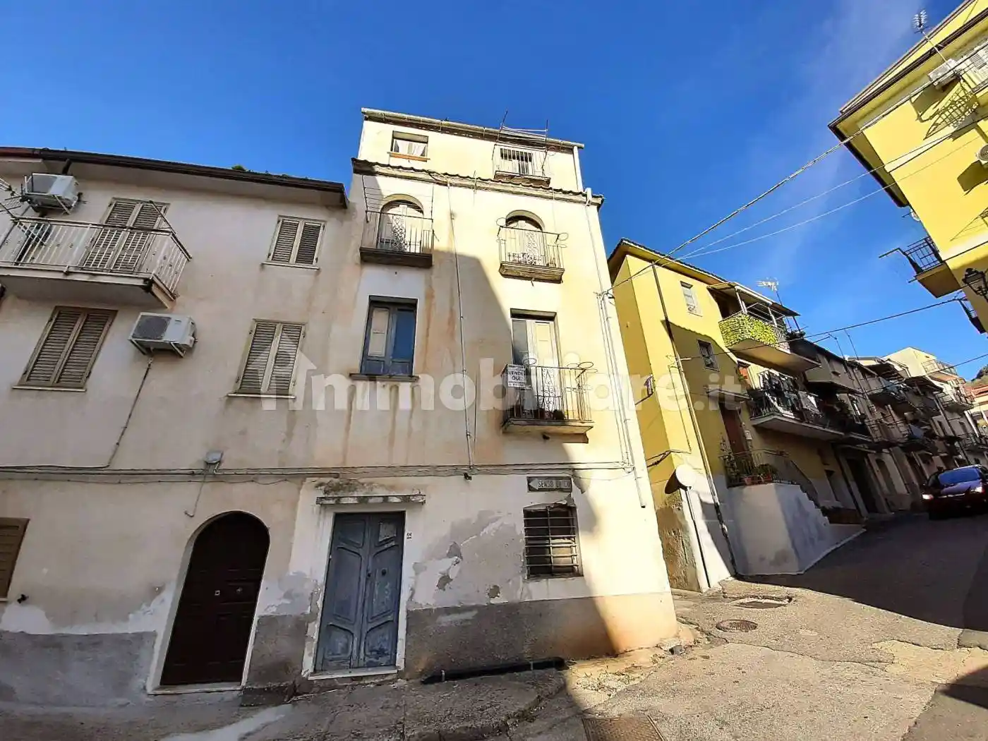 Casa indipendente in vendita a Lamezia Terme