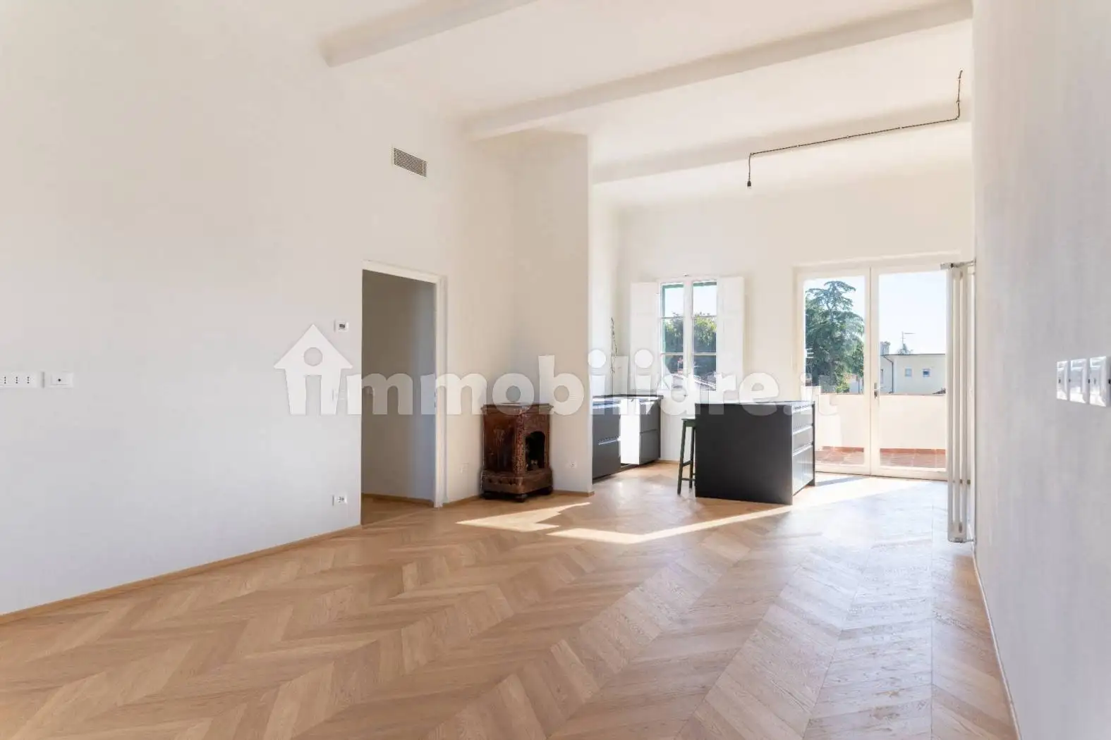 Appartamento in vendita a Lucca