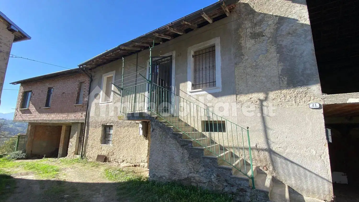 Casa indipendente in vendita a Torresina