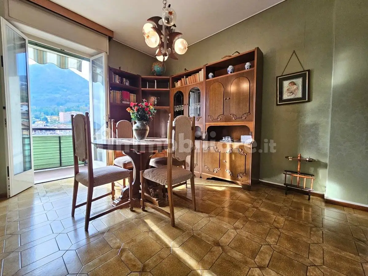 Appartamento in vendita a Gazzaniga