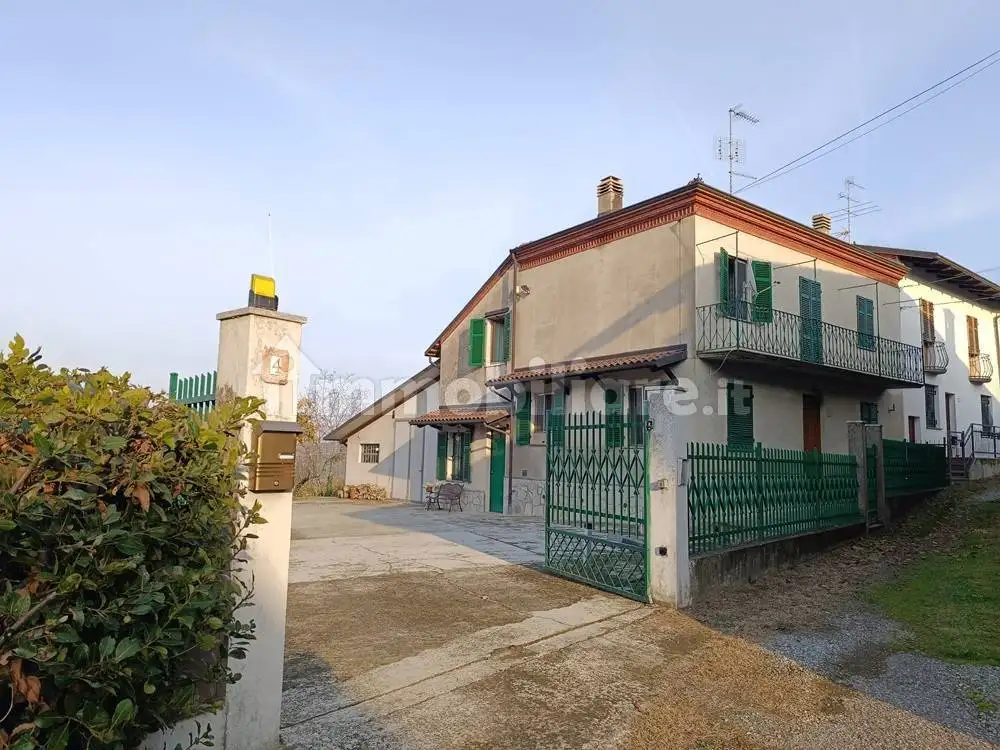 Rustico - Casale in vendita a Mombello Monferrato