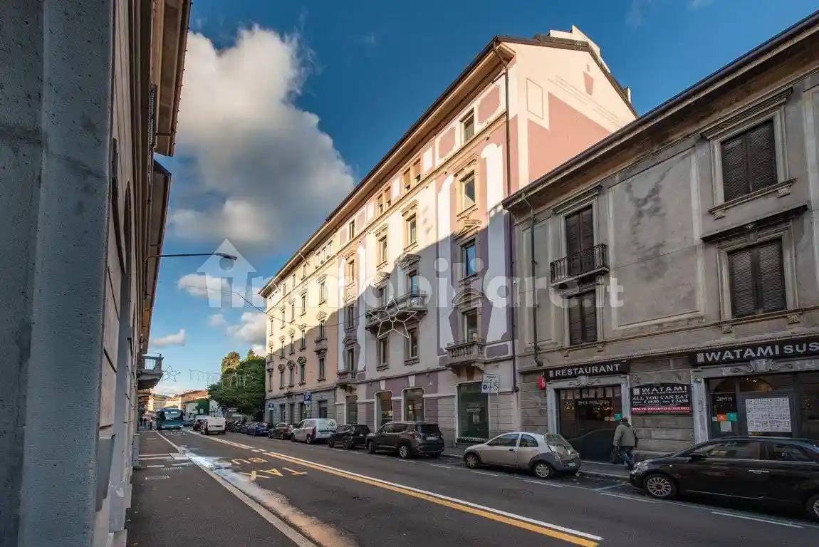 Appartamento via Francesco del Cairo 9, Centro, Varese - foto 4