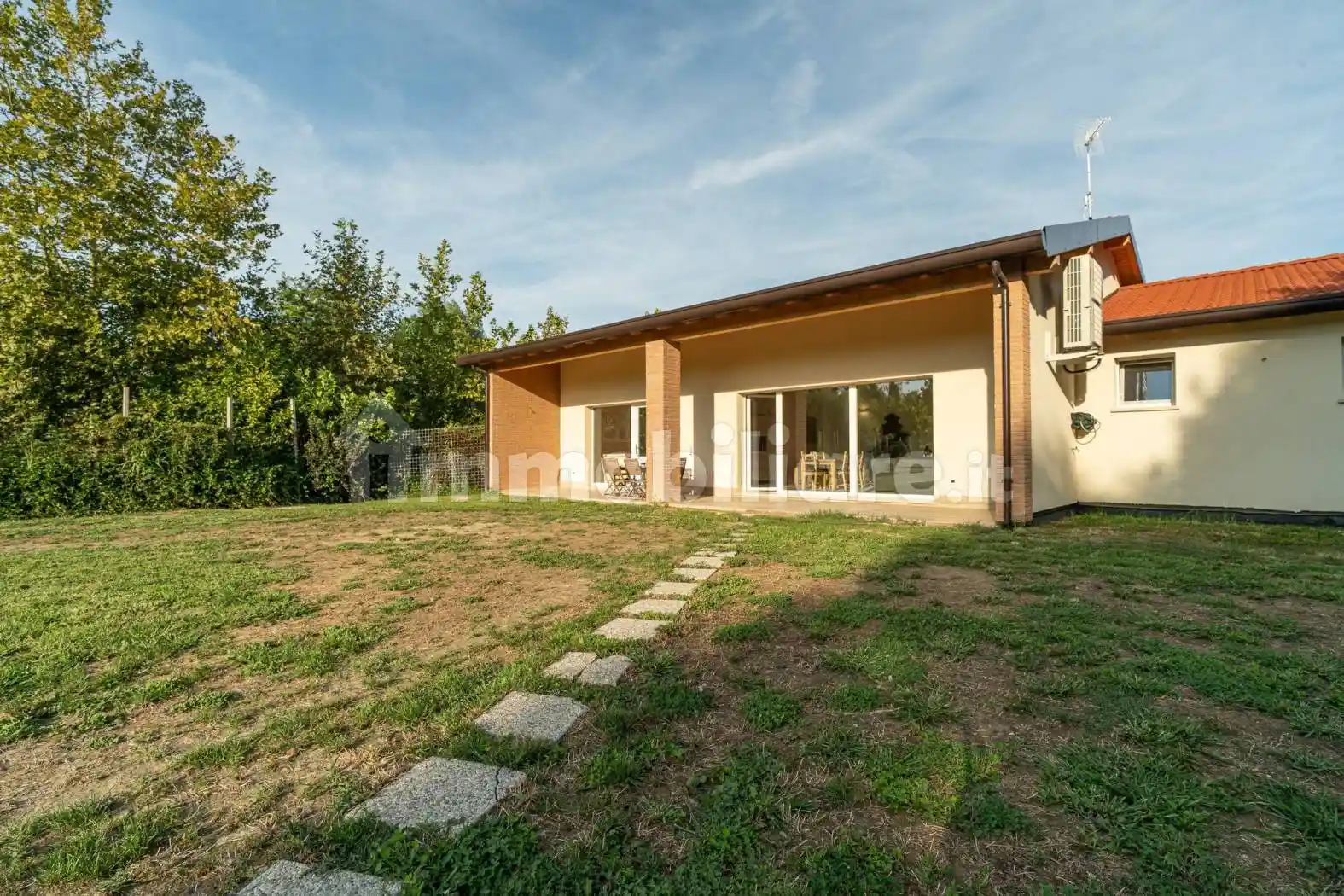 Villa in vendita a Legnaro