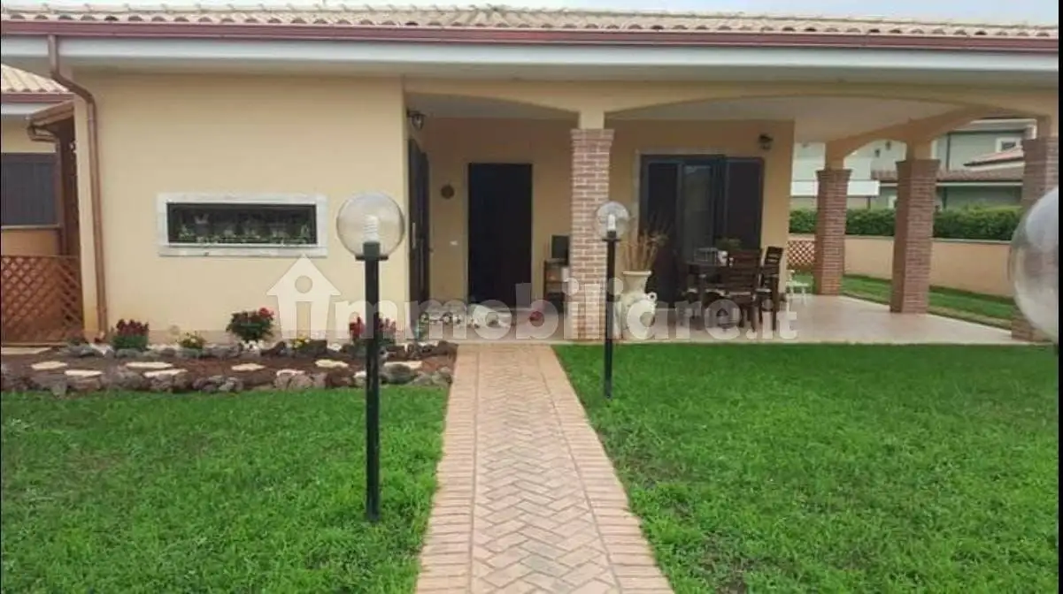 Villa in vendita a Anzio