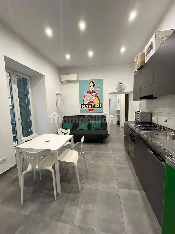 Appartamento in vendita a Napoli