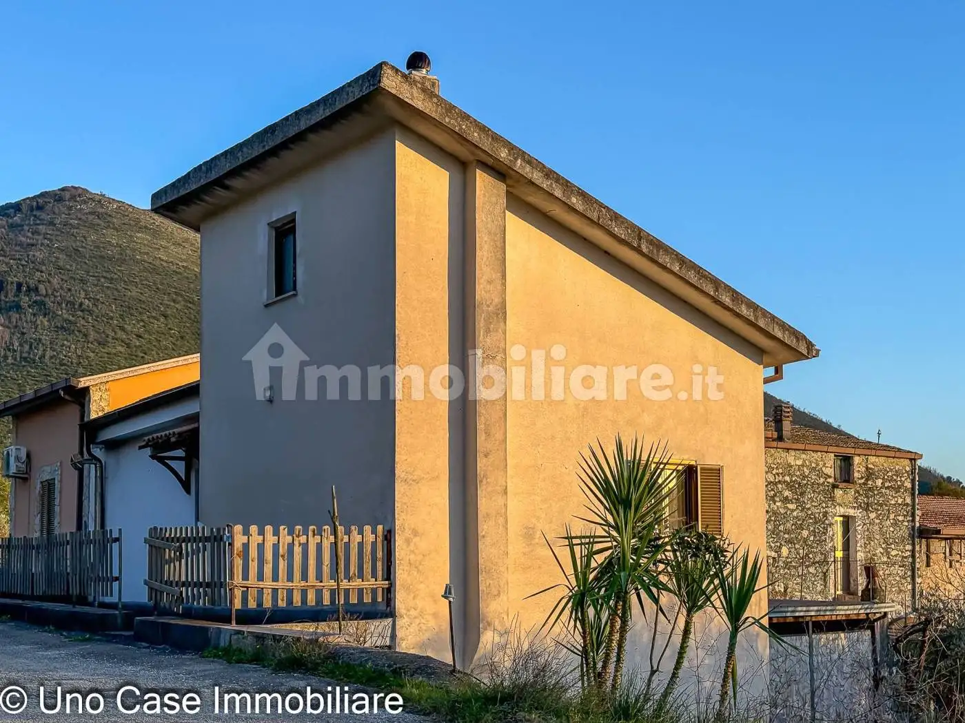 Casa indipendente in vendita a San Pietro Infine