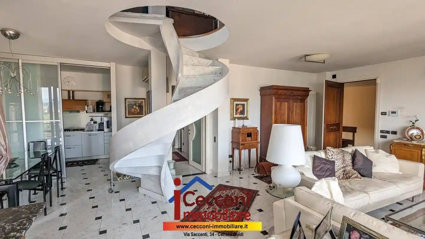 Attico ottimo stato, 180 m², Ospedale - Santa Maria, Empoli - foto 2