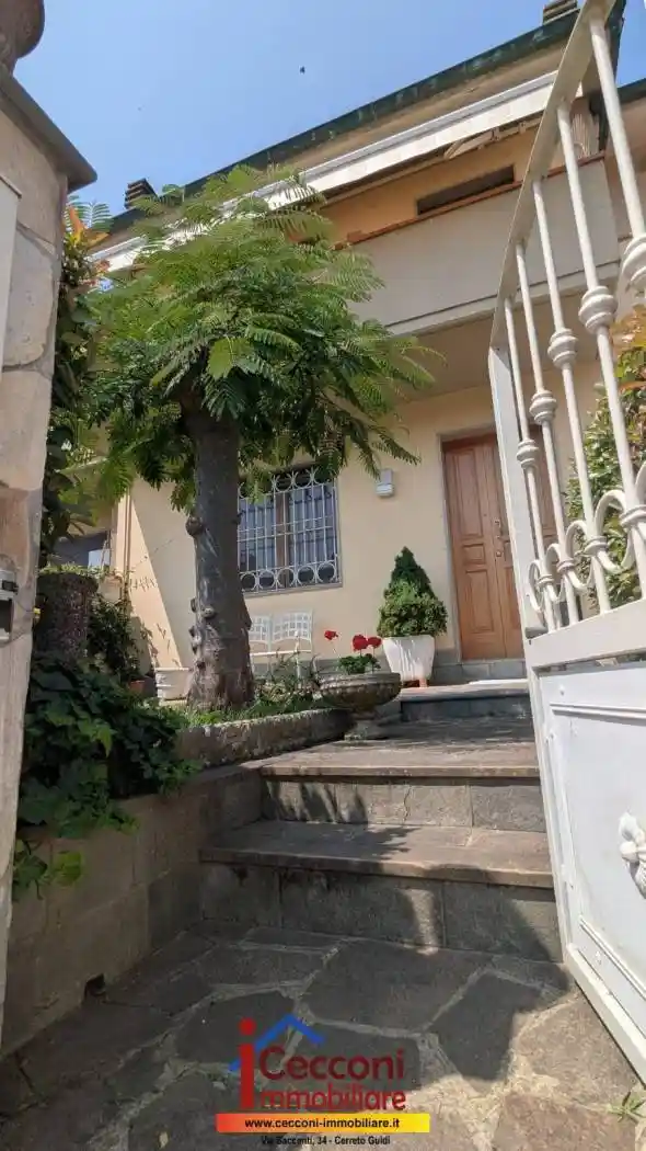 Casa indipendente in vendita a Cerreto Guidi