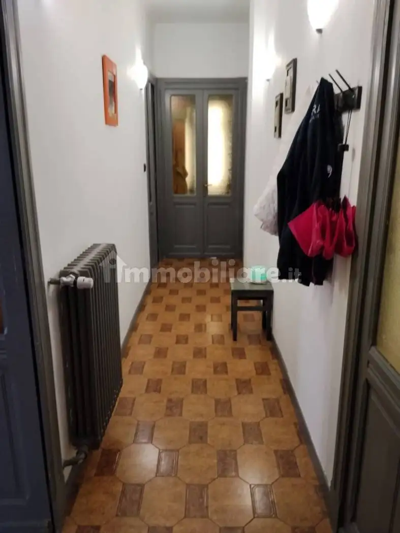 Appartamento via Po, Centro, Chivasso - foto 4