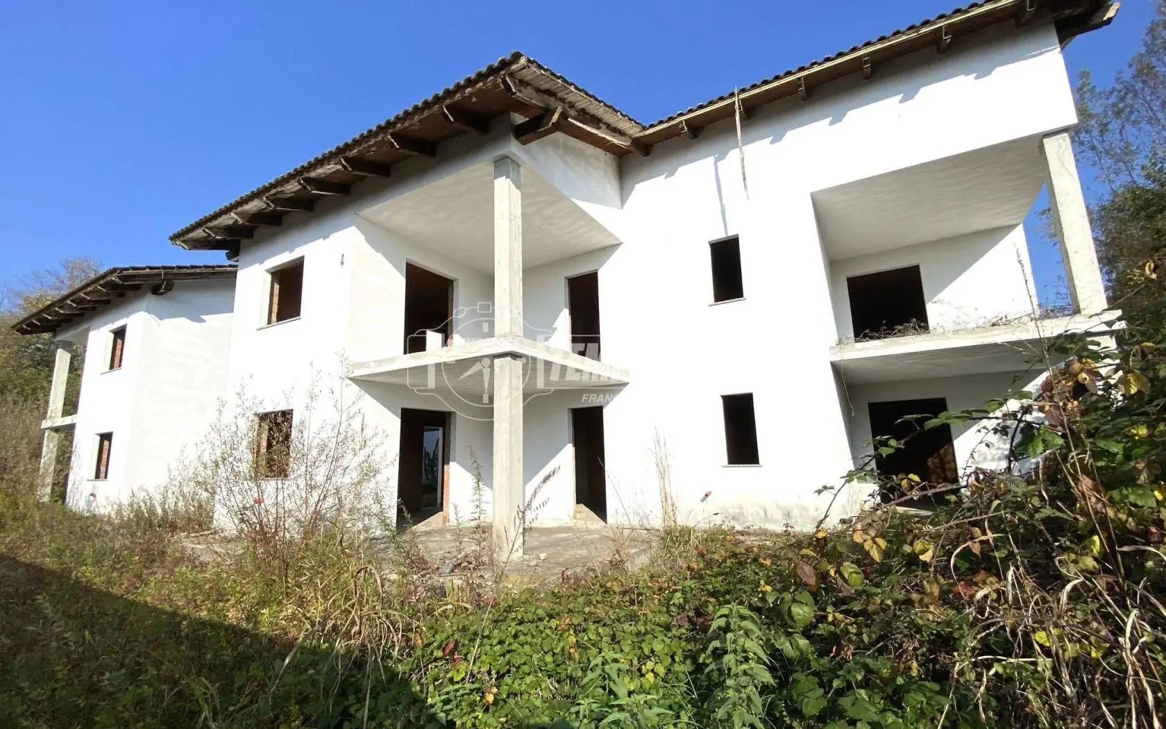 Palazzo - Edificio in vendita a San Giorgio Canavese