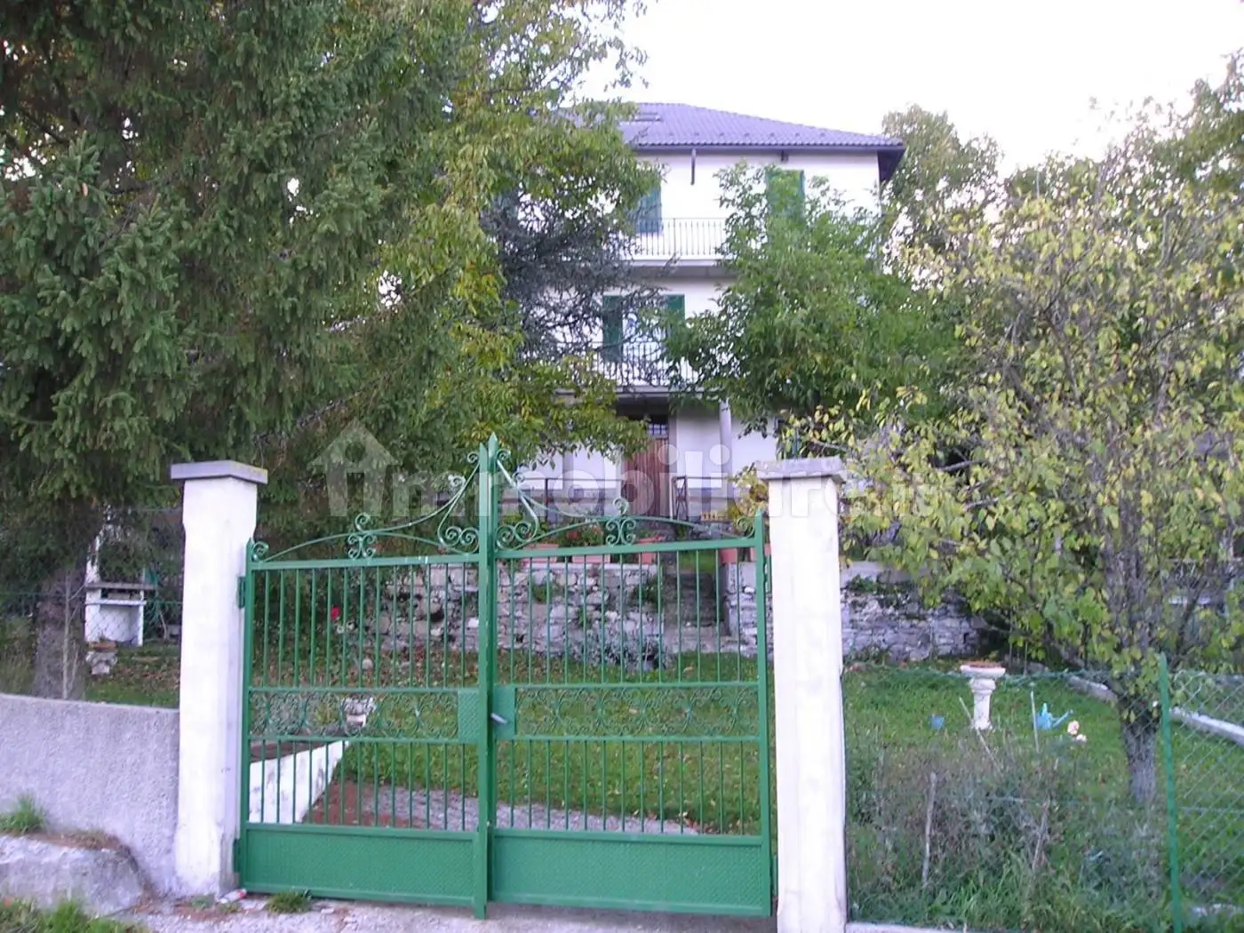 Casa indipendente in vendita a Rezzoaglio