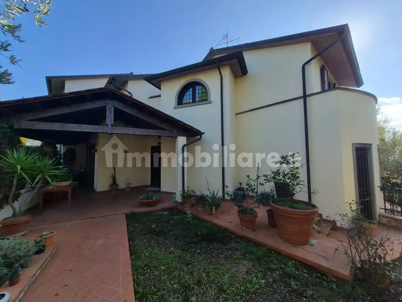 Villa in vendita a Poggio a Caiano