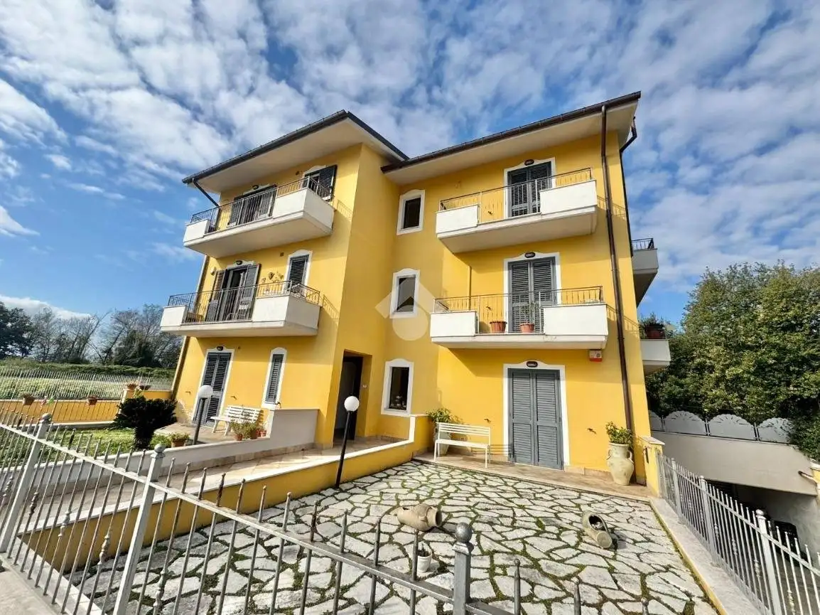 Appartamento in vendita a Assisi