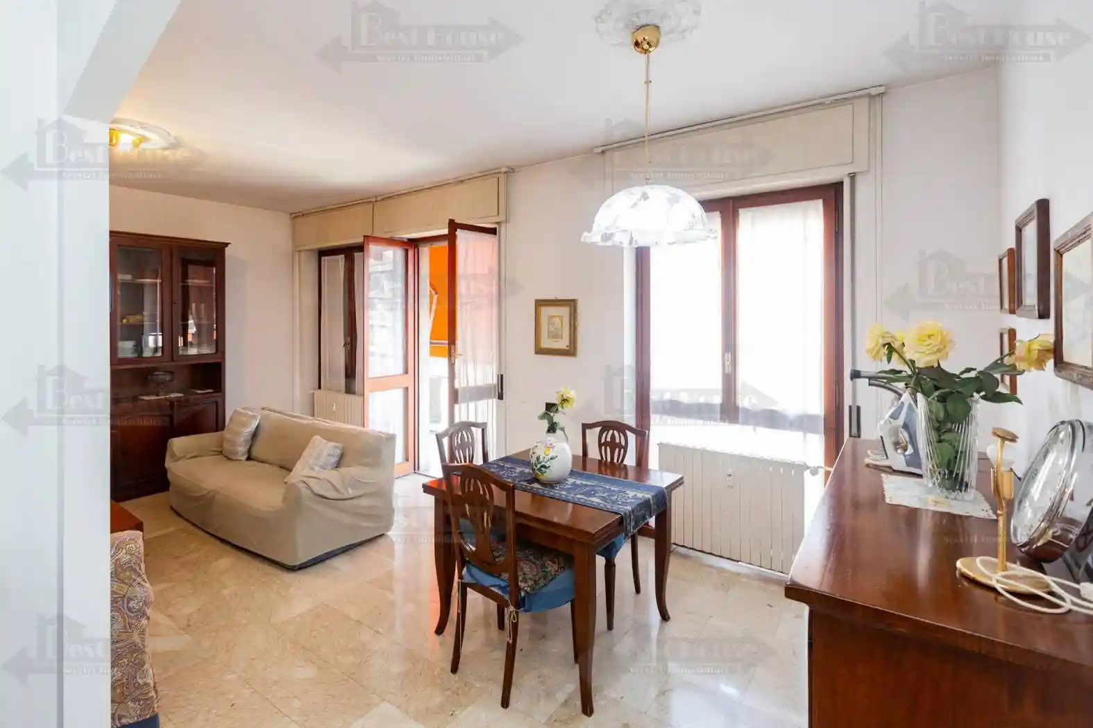 Trilocale buono stato, quinto piano, Udine, Milano - foto 3