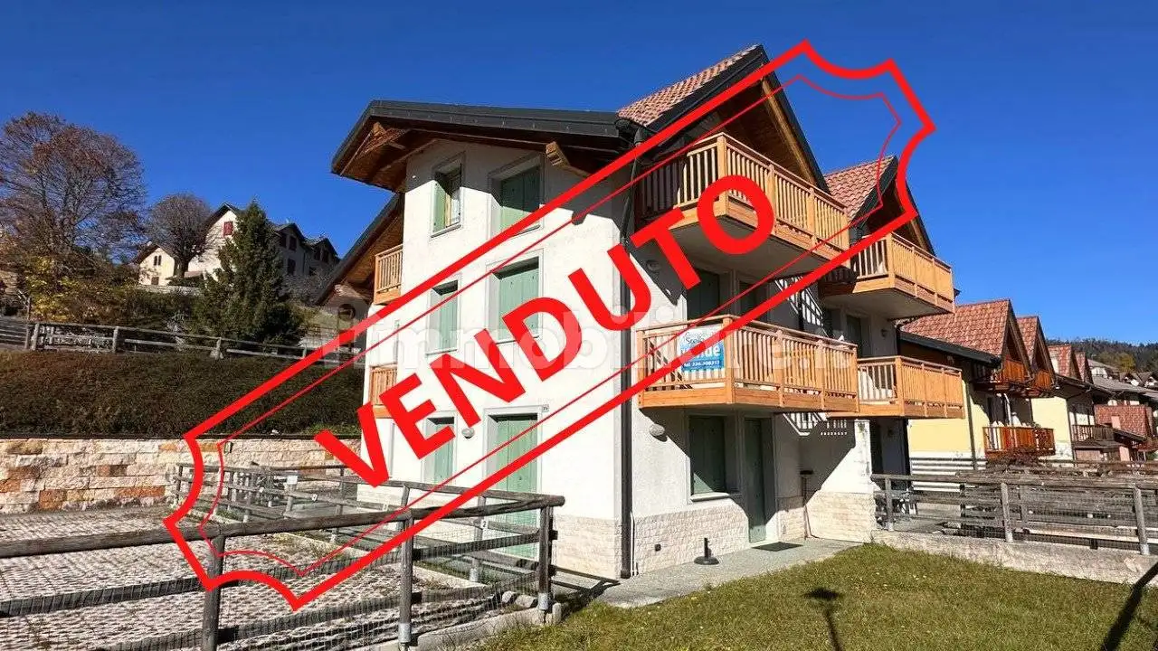 Appartamento in vendita a Lavarone