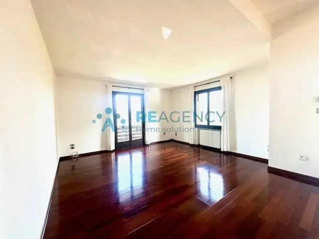 Terratetto unifamiliare 256 m², buono stato, Centro, Castelgomberto - foto 4