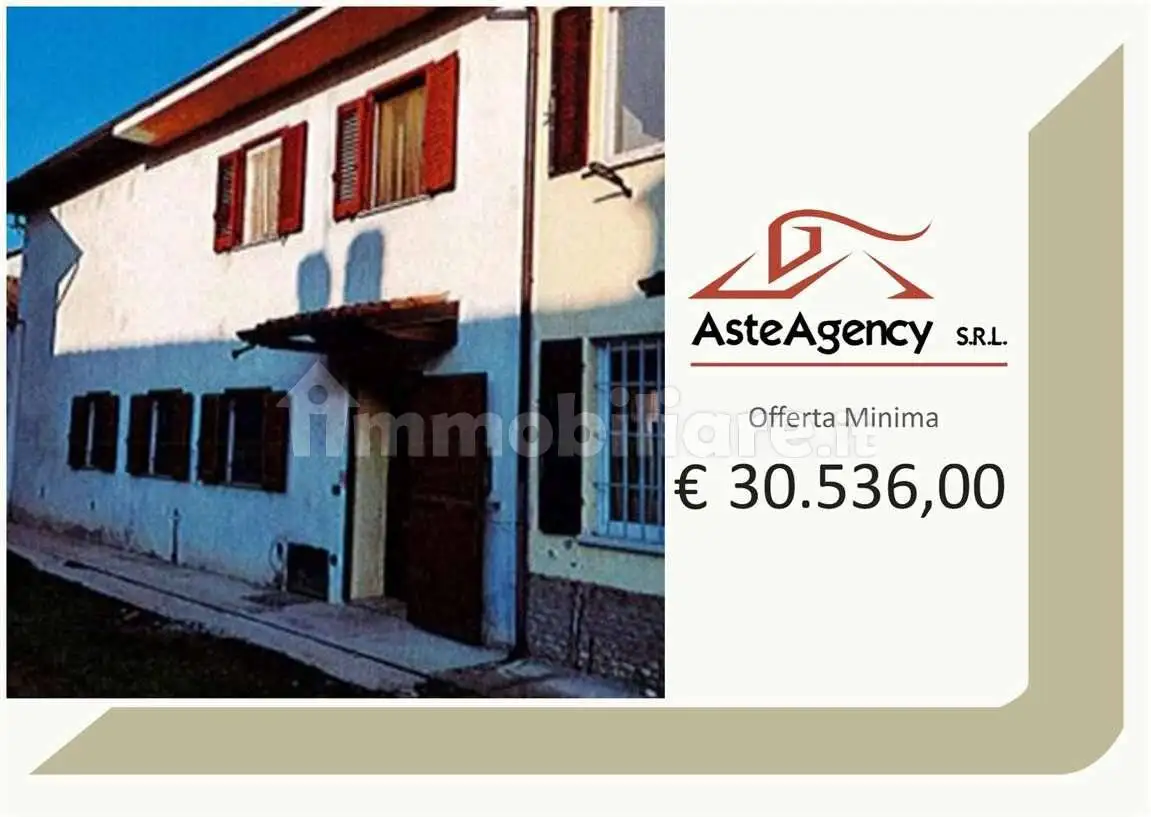 Casa indipendente in asta a Casei Gerola