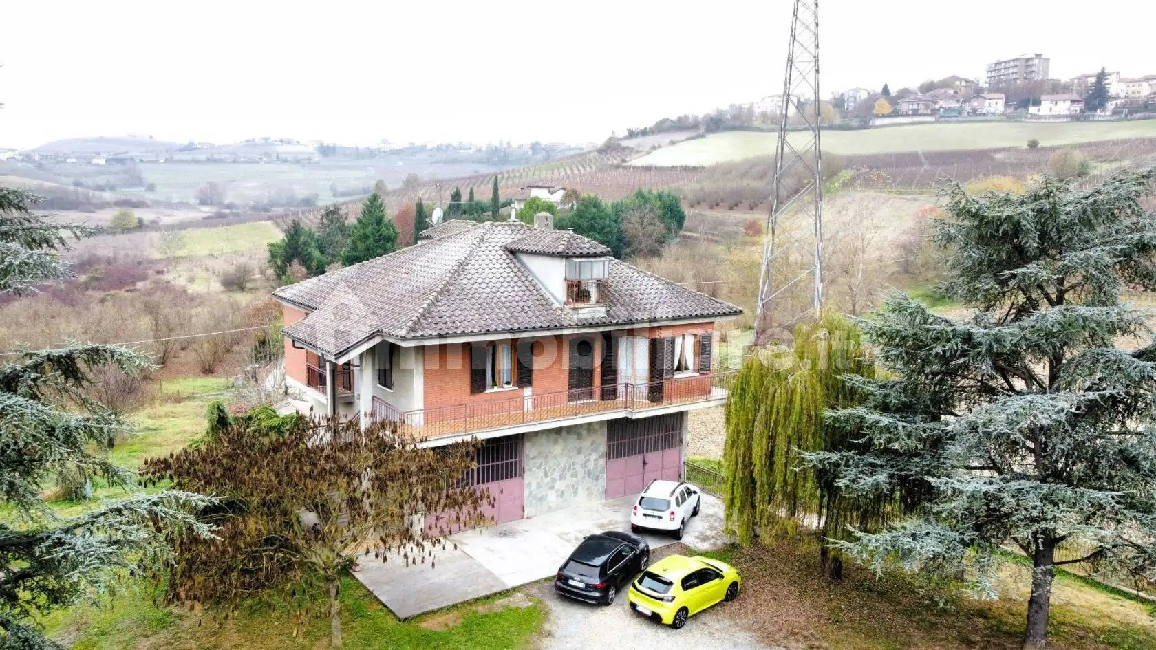 Villa in vendita a Agliano Terme