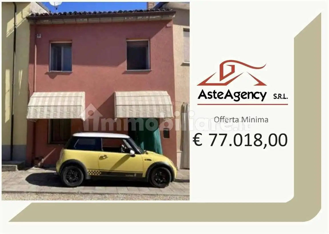 Casa indipendente in asta a Cervesina