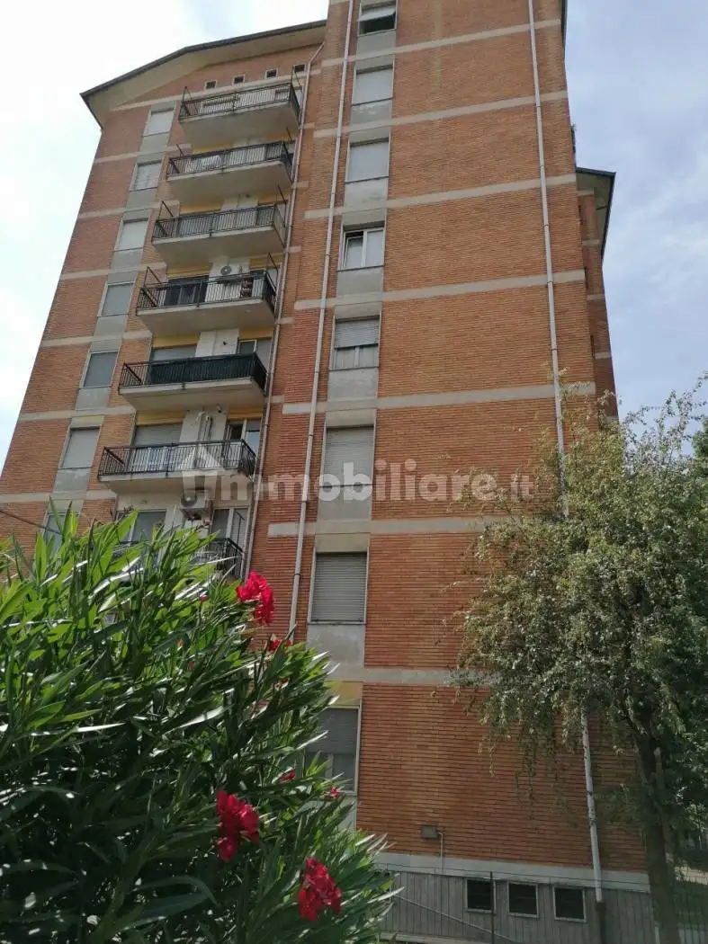 Appartamento in vendita a Seregno