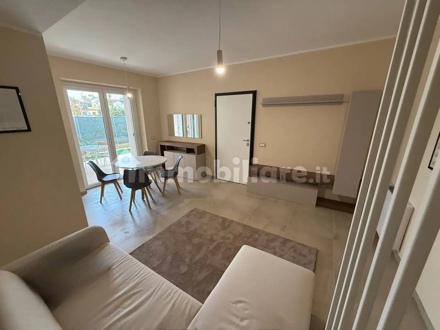 Villa bifamiliare via Nettunense 70, Campoleone - Tre Colli, Aprilia - foto 3