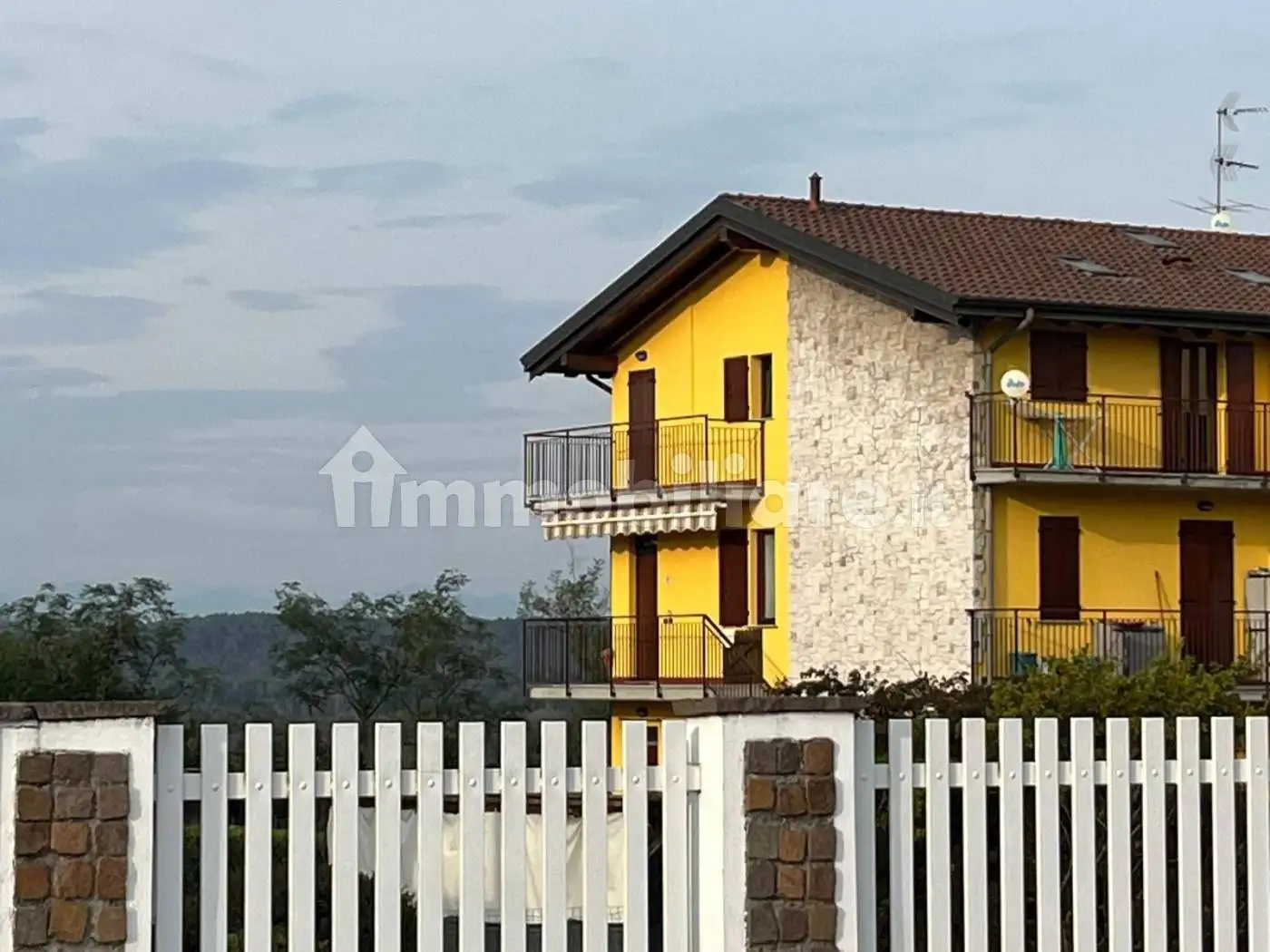 Appartamento in vendita a Vizzola Ticino