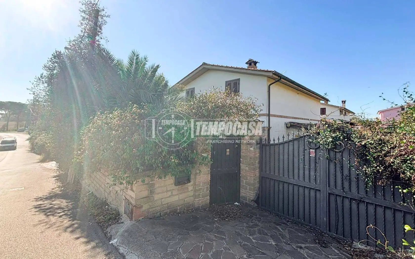 Villa in vendita a Anguillara Sabazia