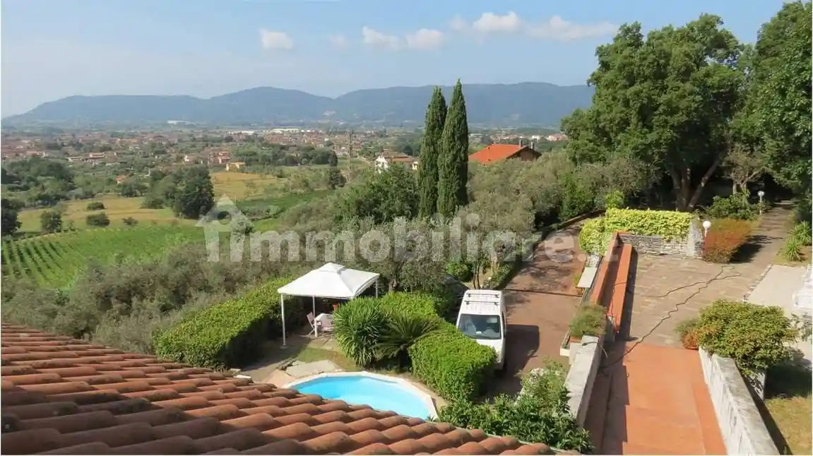 Villa in vendita a Castelnuovo Magra