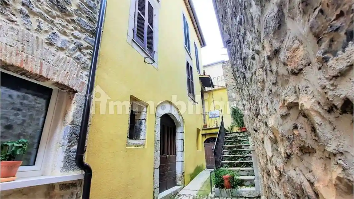 Casa indipendente in vendita a Veroli