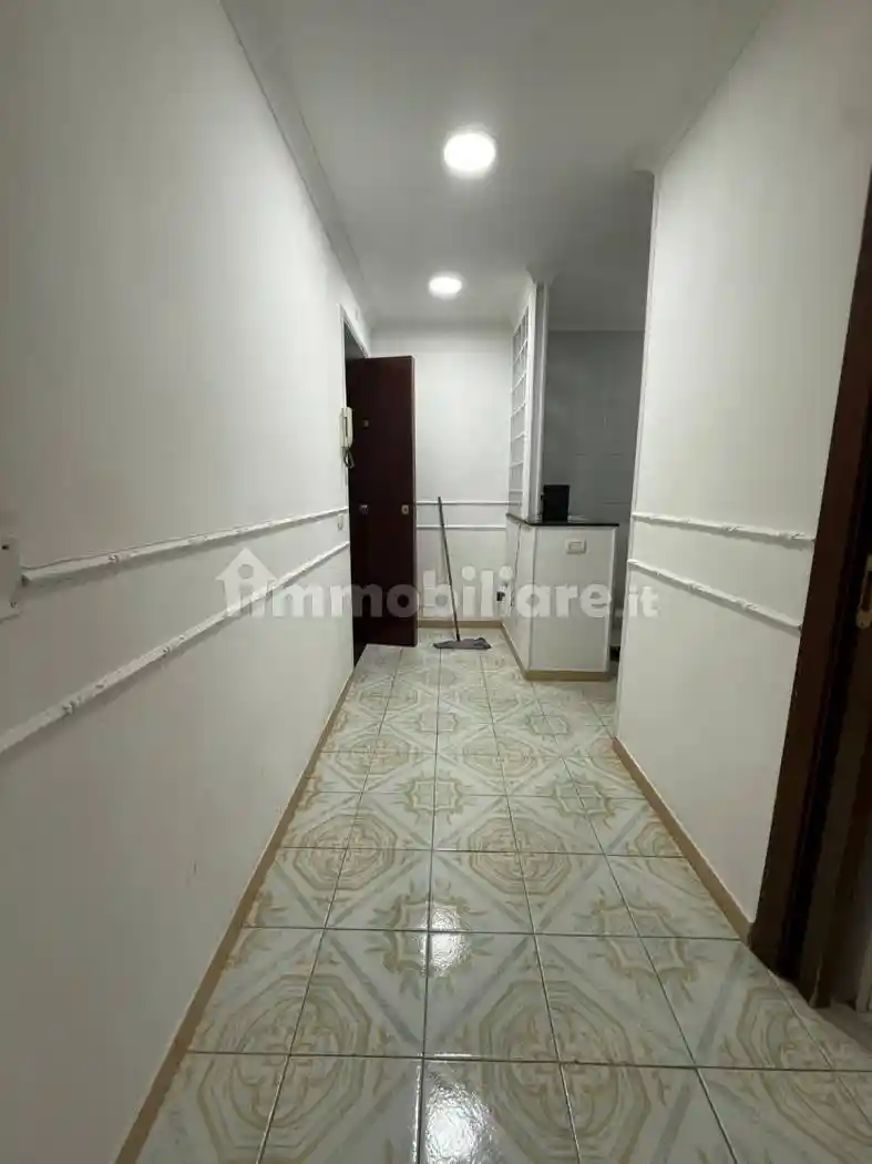 Bilocale Vico Maddalenella degli Spagnoli 8, Quartieri Spagnoli, Napoli - foto 4