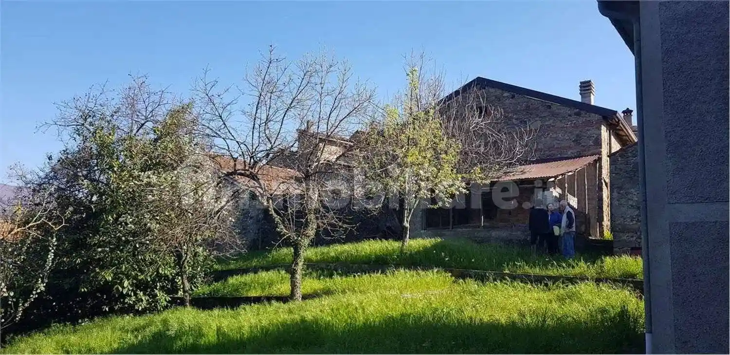 Rustico - Casale in vendita a Piazza al Serchio