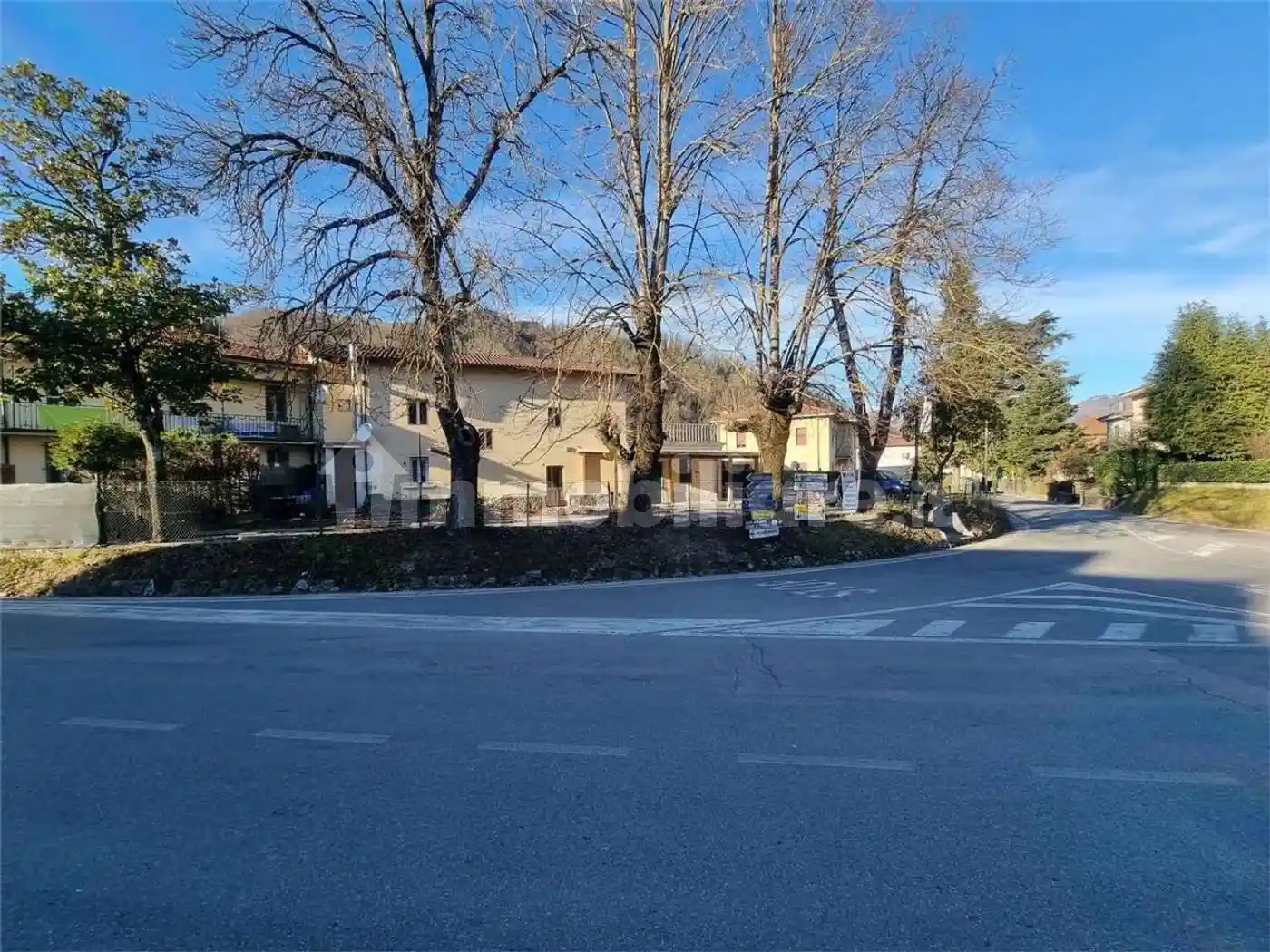 Palazzo - Edificio in vendita a Castelnuovo di Garfagnana