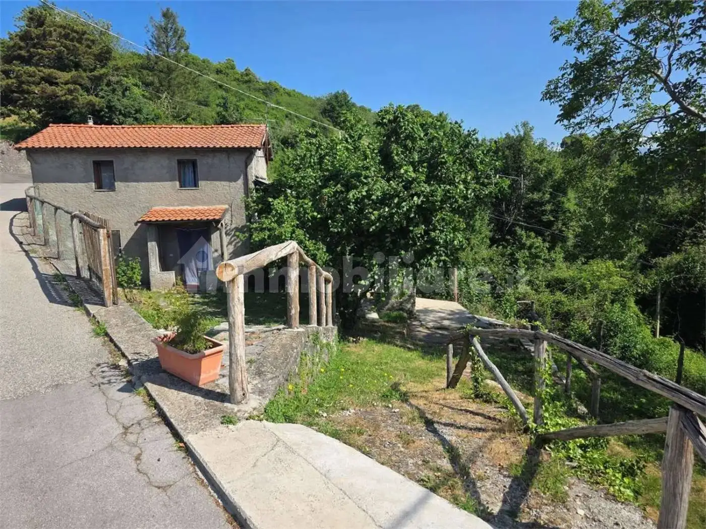 Villa unifamiliare Località Croce Di Stazzana Colle, Castelnuovo di Garfagnana - foto 4