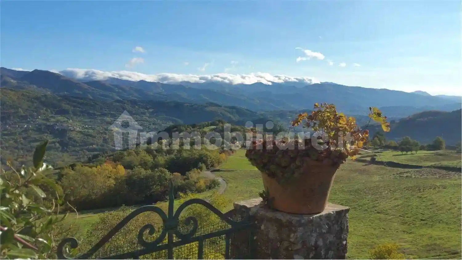 Appartamento via Di Puglianella No Number, Camporgiano - foto 2