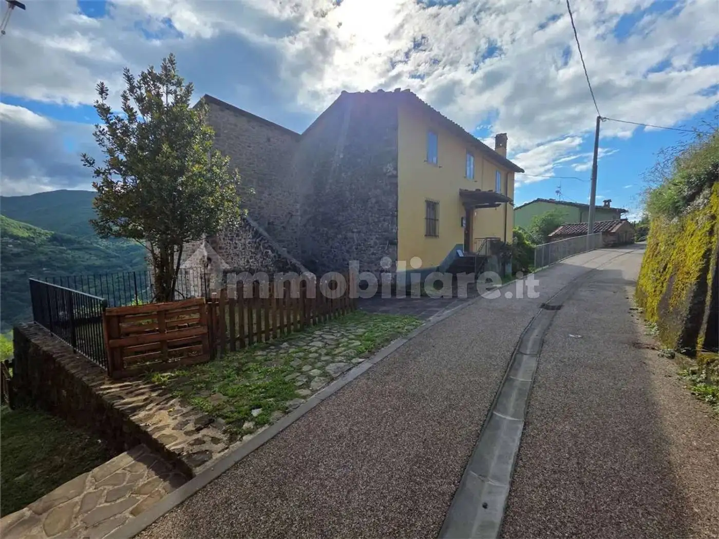 Villa in vendita a Gallicano